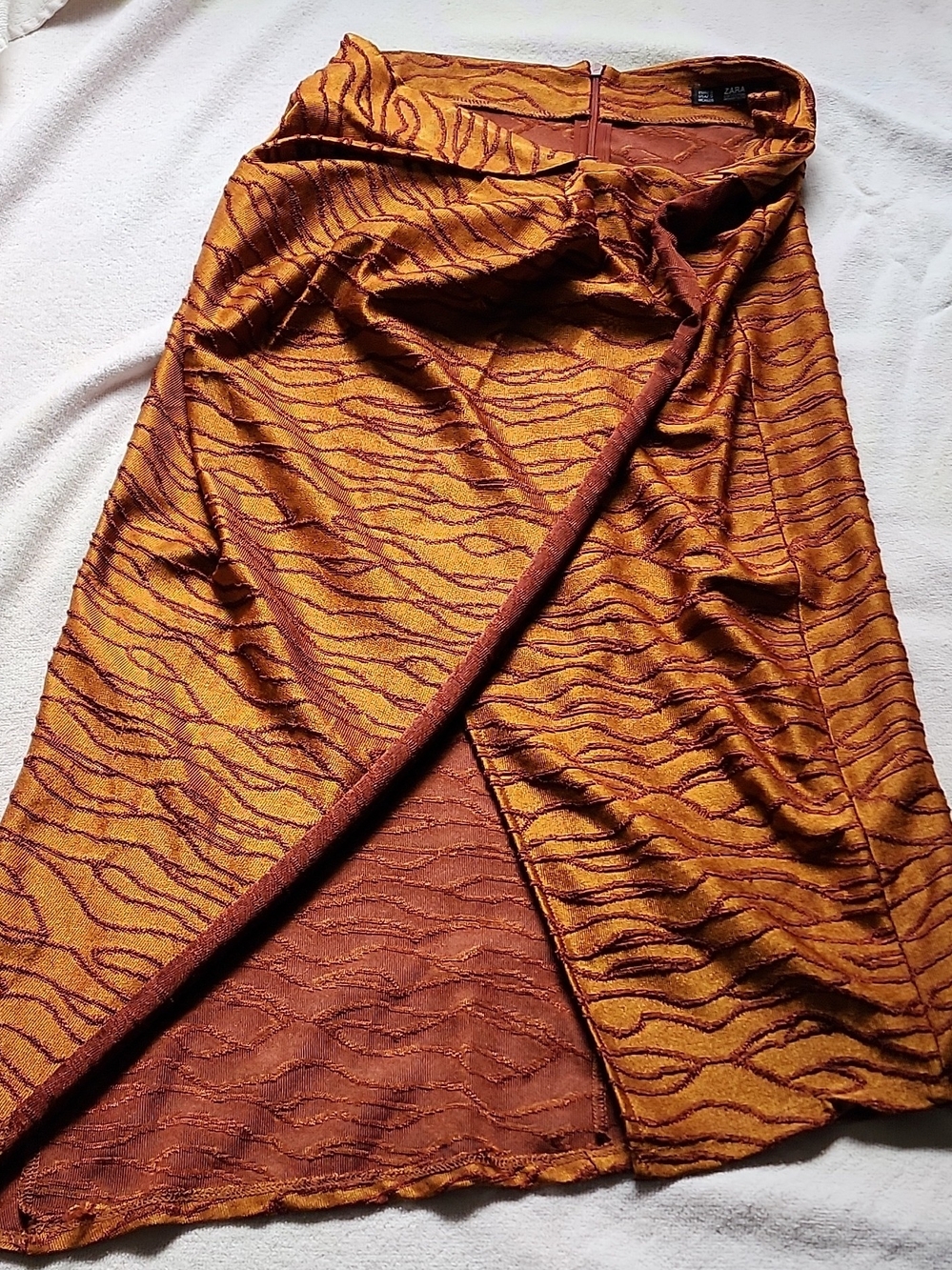 Zara Woman Rust Tiger-Print Midi Skirt
